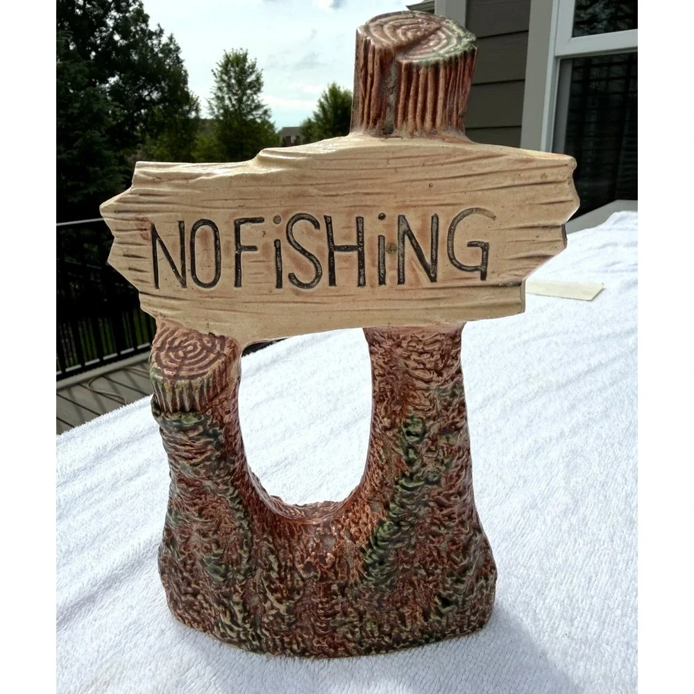 VTG Funny No Fishing Ceramic Aquarium Ornament Fish Tank Decor Rustic Cabin Sign